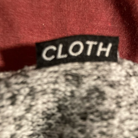 Brooklyn Cloth Gray Button-Up Sweater - Picture 6 of 12